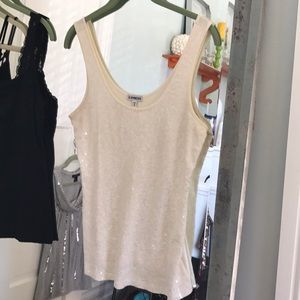 Sequence tank
