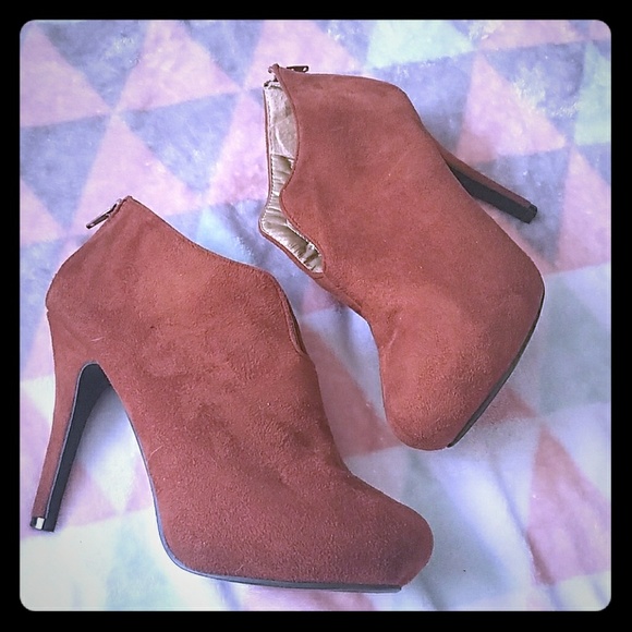 Rue 21 Brown Heel Booties - Picture 1 of 3