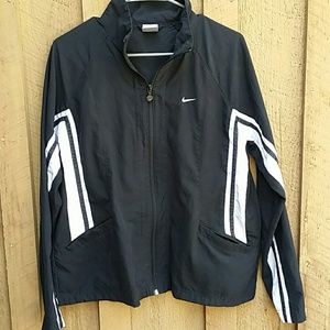 Nike windbreaker Large