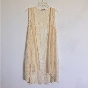 Trendy Sleeveless Lace Duster