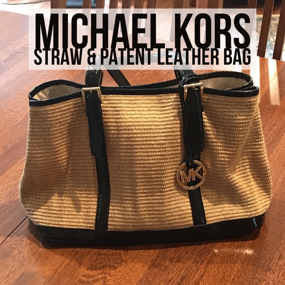 Michael Kors Handbags - 🍇 Michael Kors Straw & Patent Leather Tote