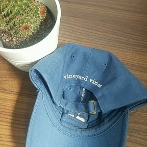 Vineyard Vines Hat