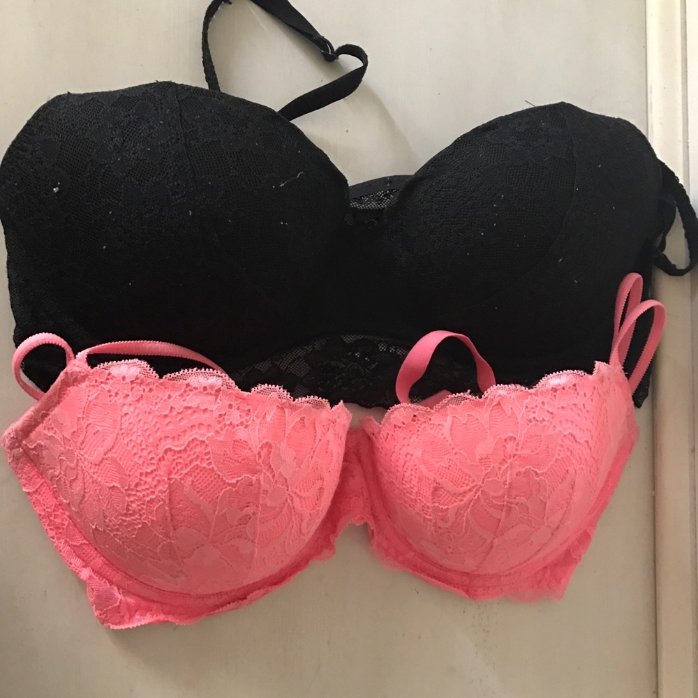 2 Pack VS Pink Bra and Bralette - Used