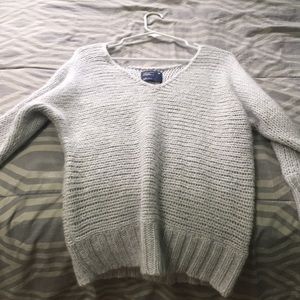 American eagle long sleeve sweater