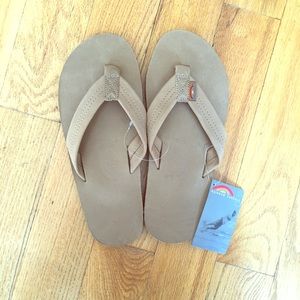 Brand new rainbow sandals- Mens M (Womens 9/10)