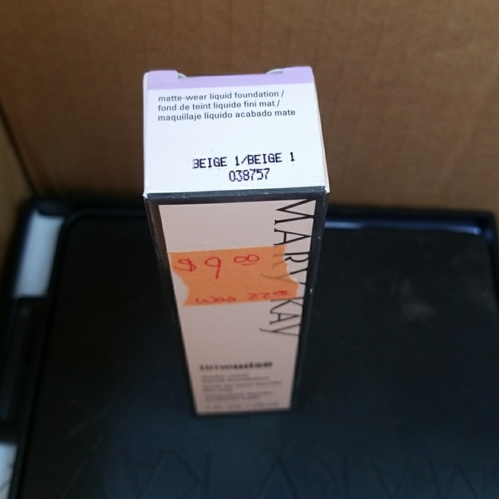 Matte-Wear Foundation