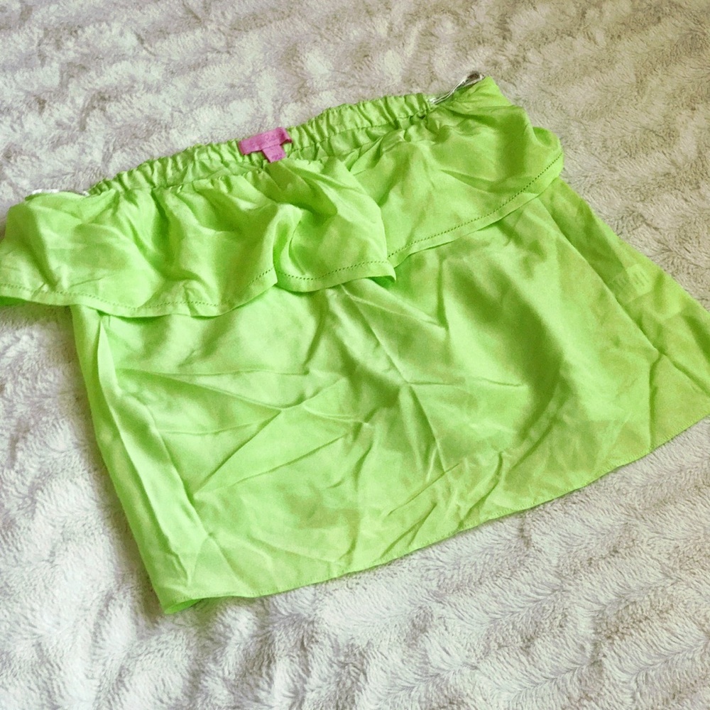 Never worn! Lilly Pulitzer strapless flowy top