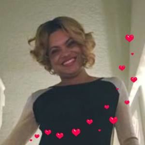 Meet your Posher, Deidra