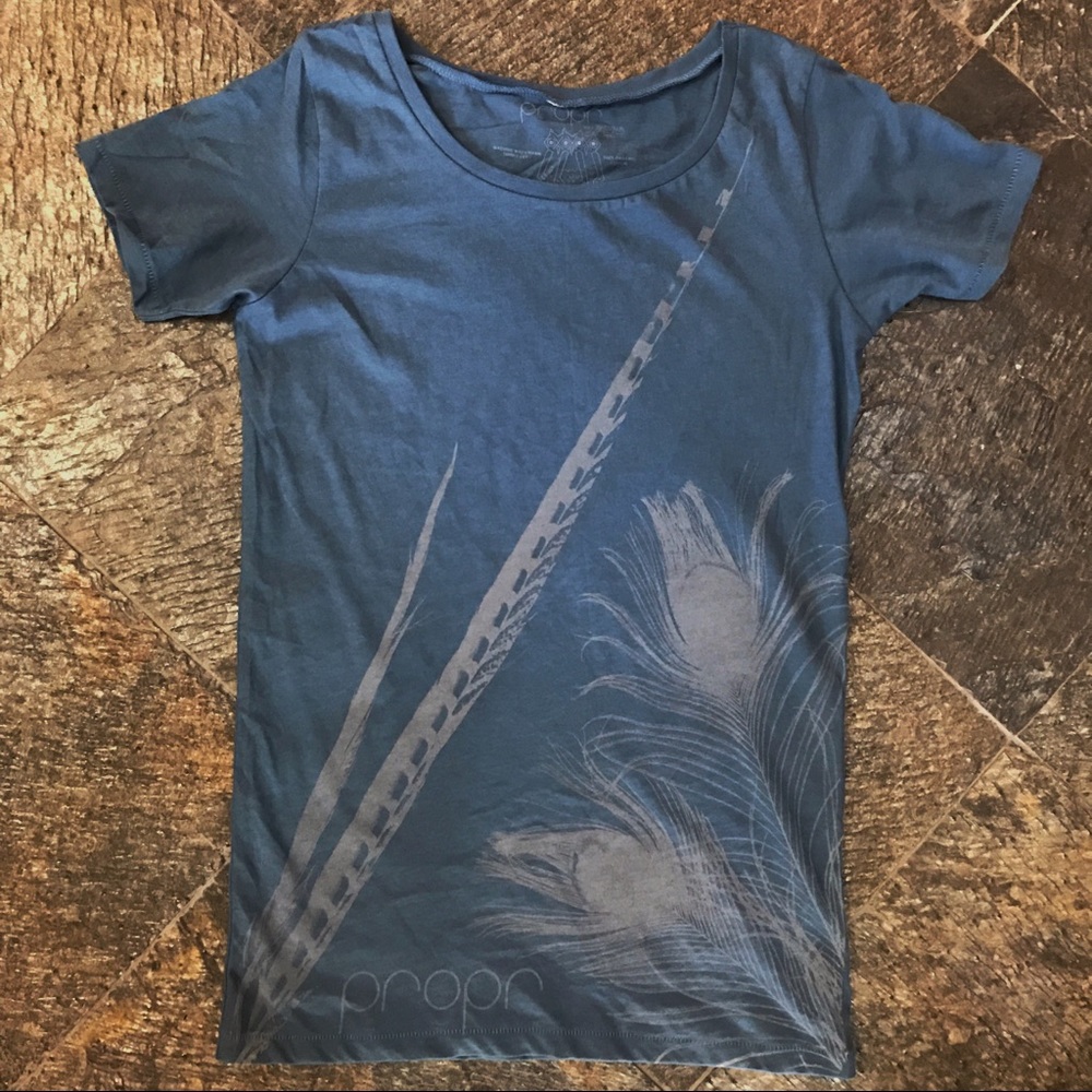 NWOT Propr Blue Peacock feather Tee