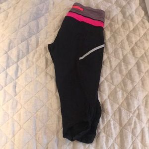 Lululemon crop runner