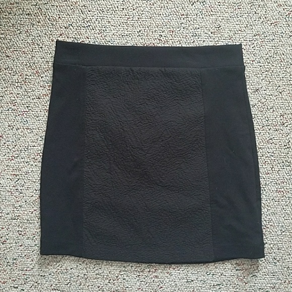 Mini skirt - Picture 1 of 3