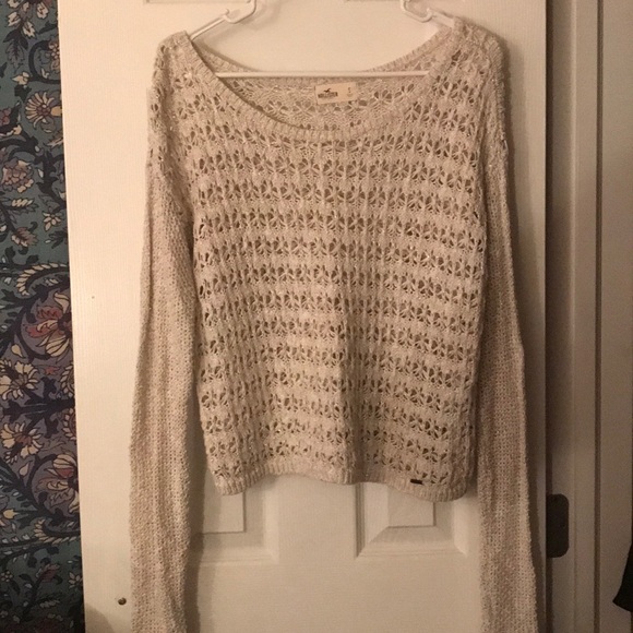 Slightly Cropped cream and gold Hollister sweater - Picture 1 of 4