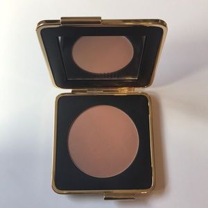 Victoria Beckham x Estée Lauder bronzer Java Sun