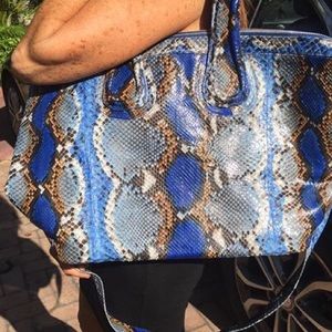 Meet your Posher, Mil