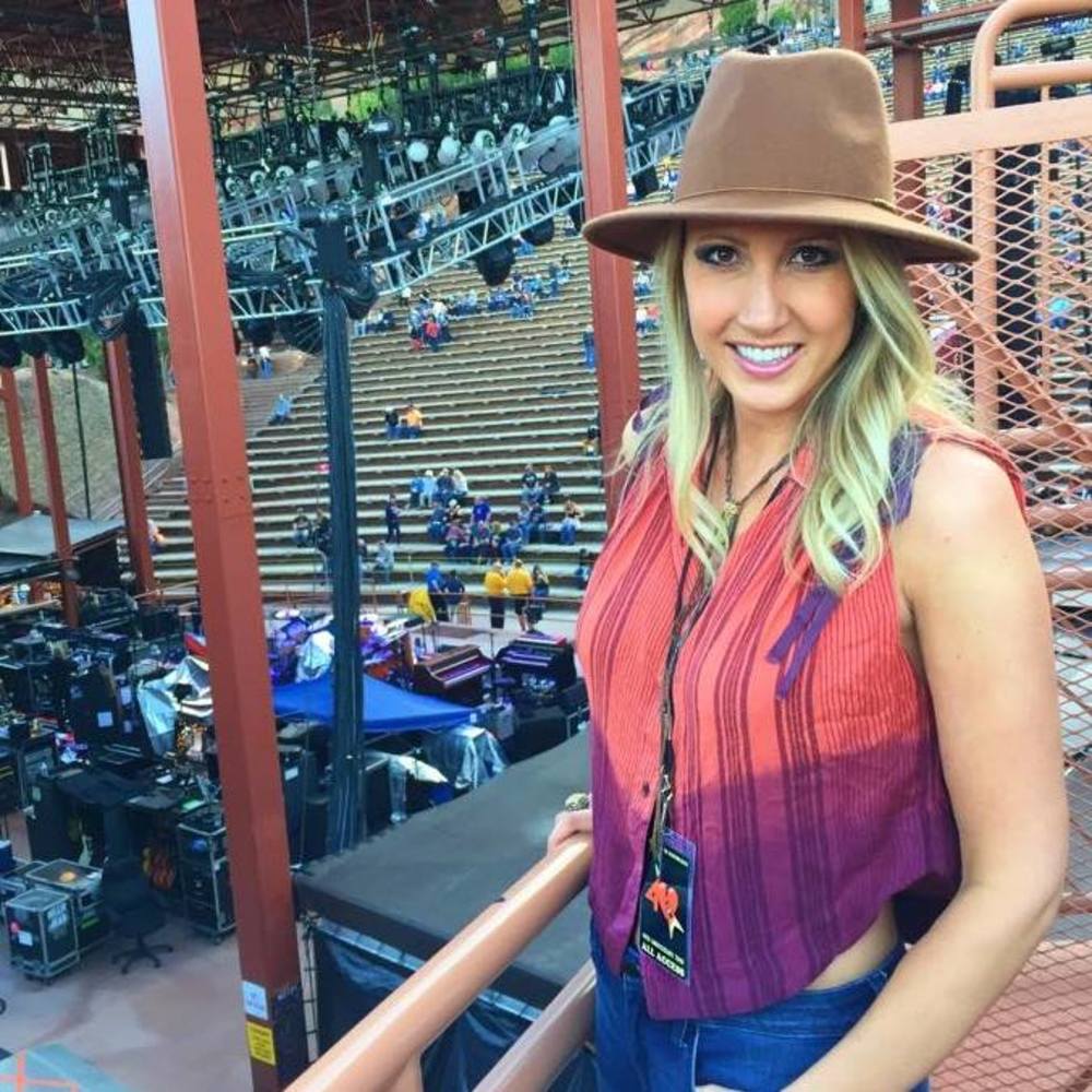 Meet your Posher, Lindsey