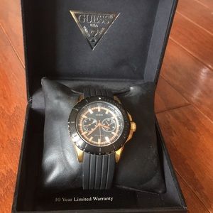 Guess Men's Watch