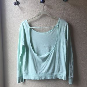 Slouchy log sleeve tee