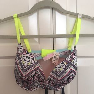 Victoria's Secret pink bra - NWT!