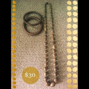 Light wood like necklace with matching bracelet
