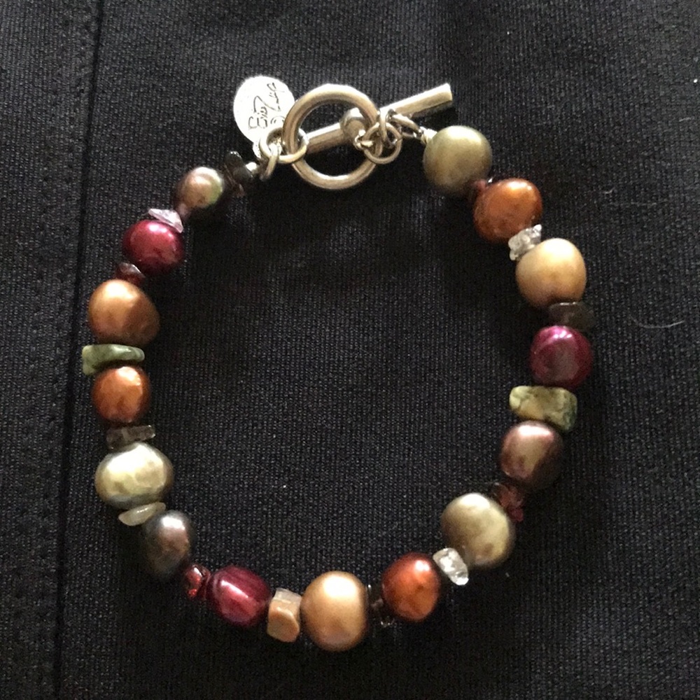 Erica Zap stone and bead bracelet 7"