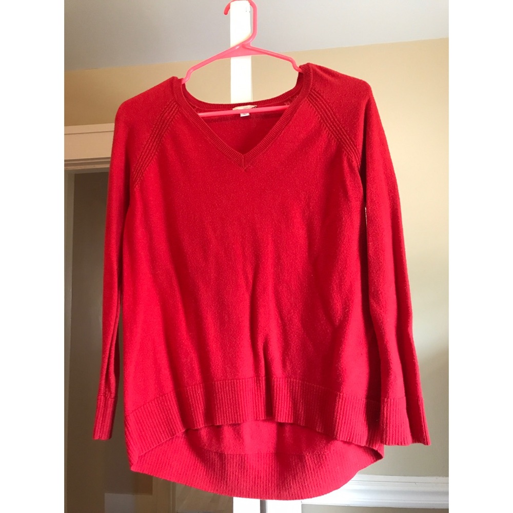 Gap Red v-neck sweater