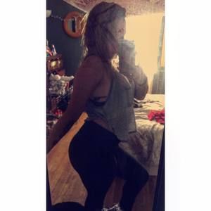 Meet your Posher, Casey