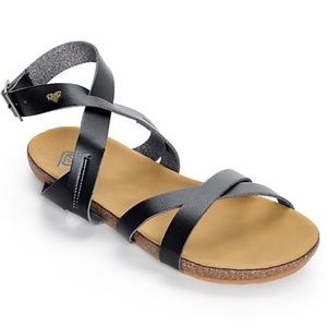 Roxy Safi black cross strap sandal sz 6.5