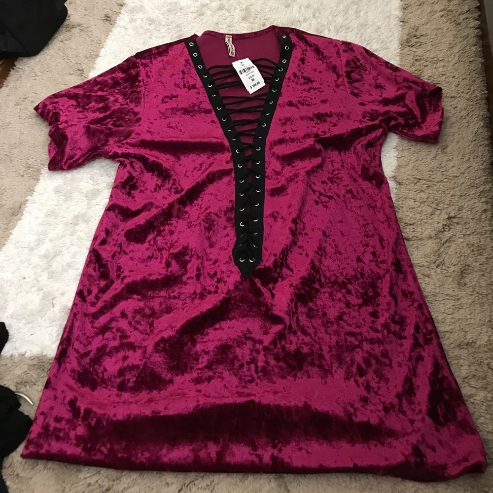Lf velvet top