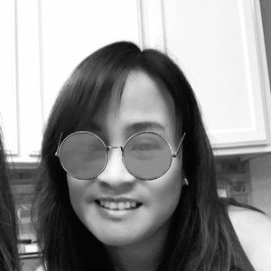 Meet your Posher, Raquel