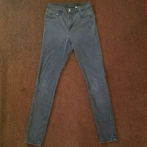 FLASH FRIDAY SALE! H&M WOMEN'S HIGH WAIST JEGGINGS