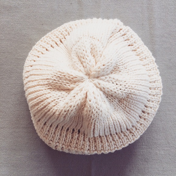 Urban Outfitters hat - Picture 2 of 2