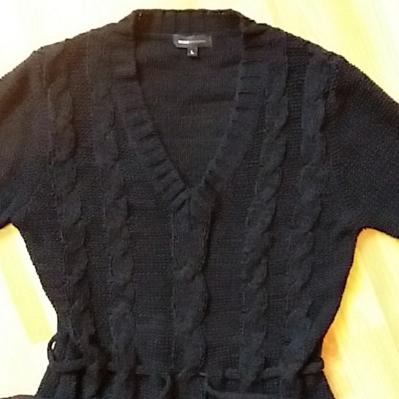BCBGMAXAZRIA BLACK TUNIC V NECK SWEATER - Picture 7 of 8