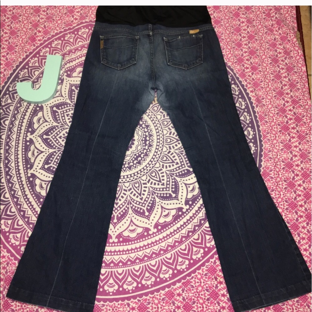 Maternity jeans size 33