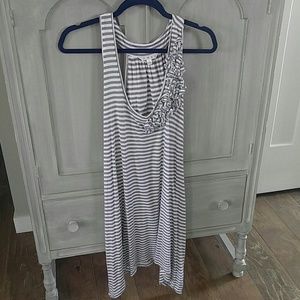 CAb ruffle tank