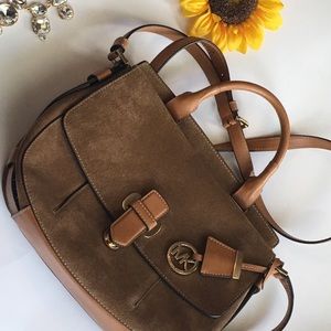 Michael Kors Cross body Suede Purse Fall Fashion