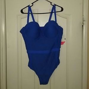 1 piece swimsuit