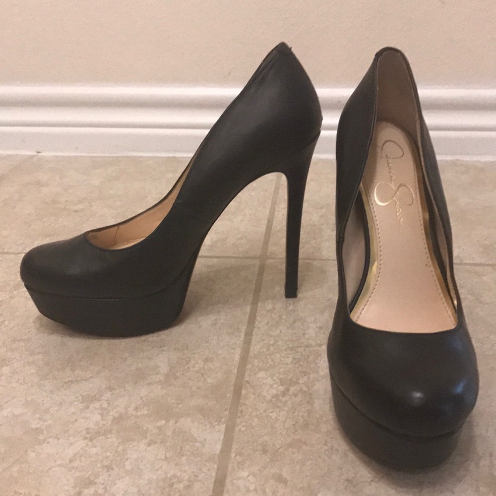 Jessica Simpson black leather platform heels