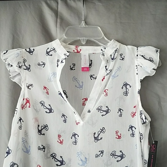 No Boundaries Nautical Hi-lo Shirt - Picture 2 of 2