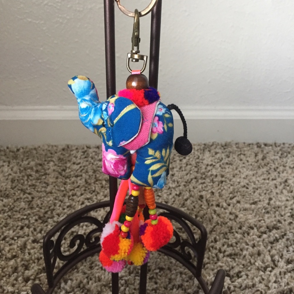Cute Elephant Keyring Keychain Bag Charm Pompom