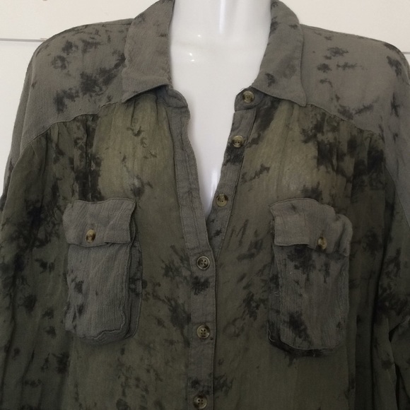 FREE PEOPLE Cloud Wash Camo Button Down - Picture 2 of 5