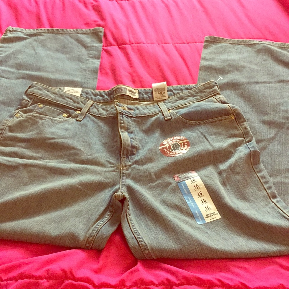 Size 16 long Levi Strauss