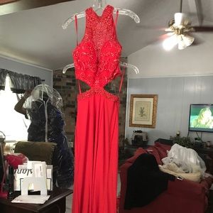 Red prom dress