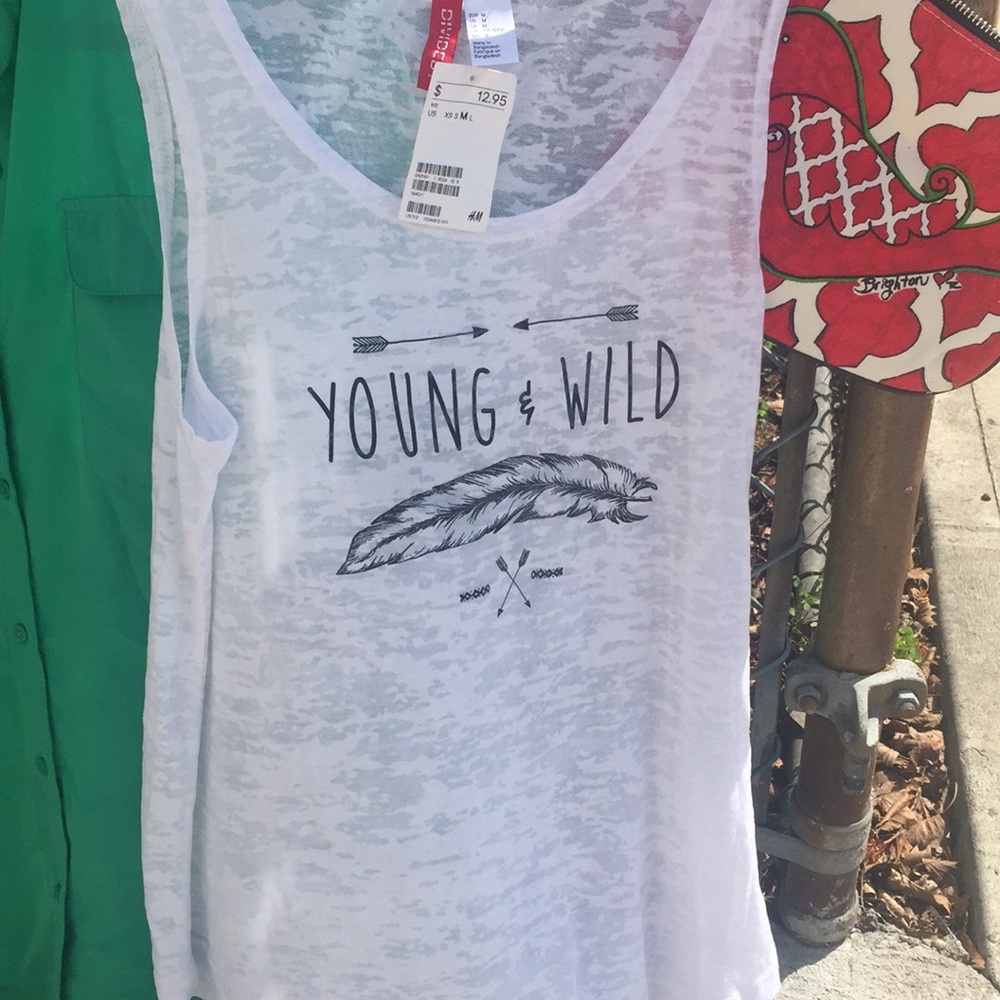 Cute tank ! Brand new