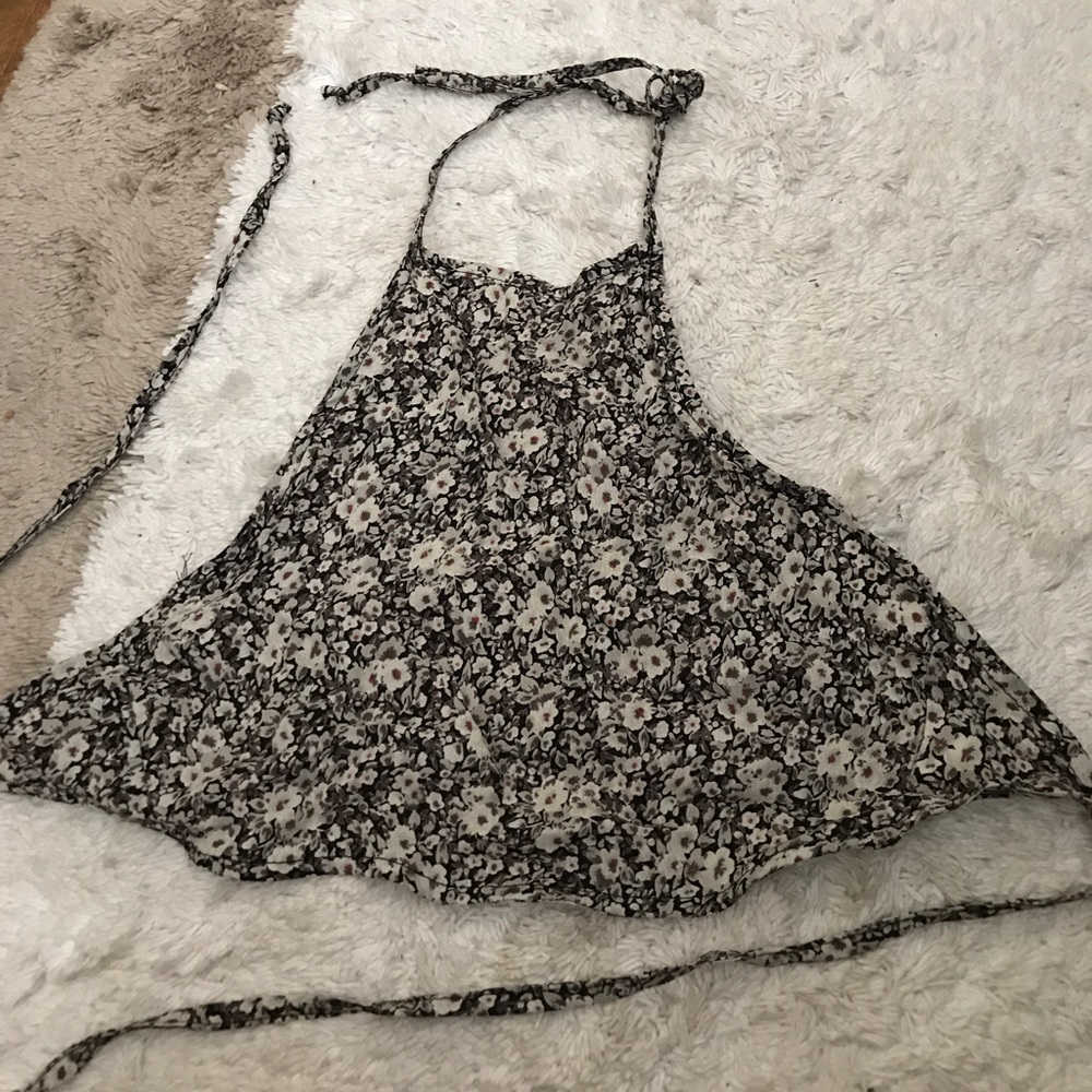 Brandy Melville tie yourself top