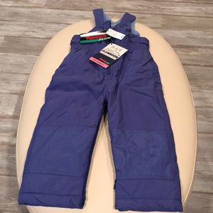 NWT kids thermostat plus ski overalls SIZE3T