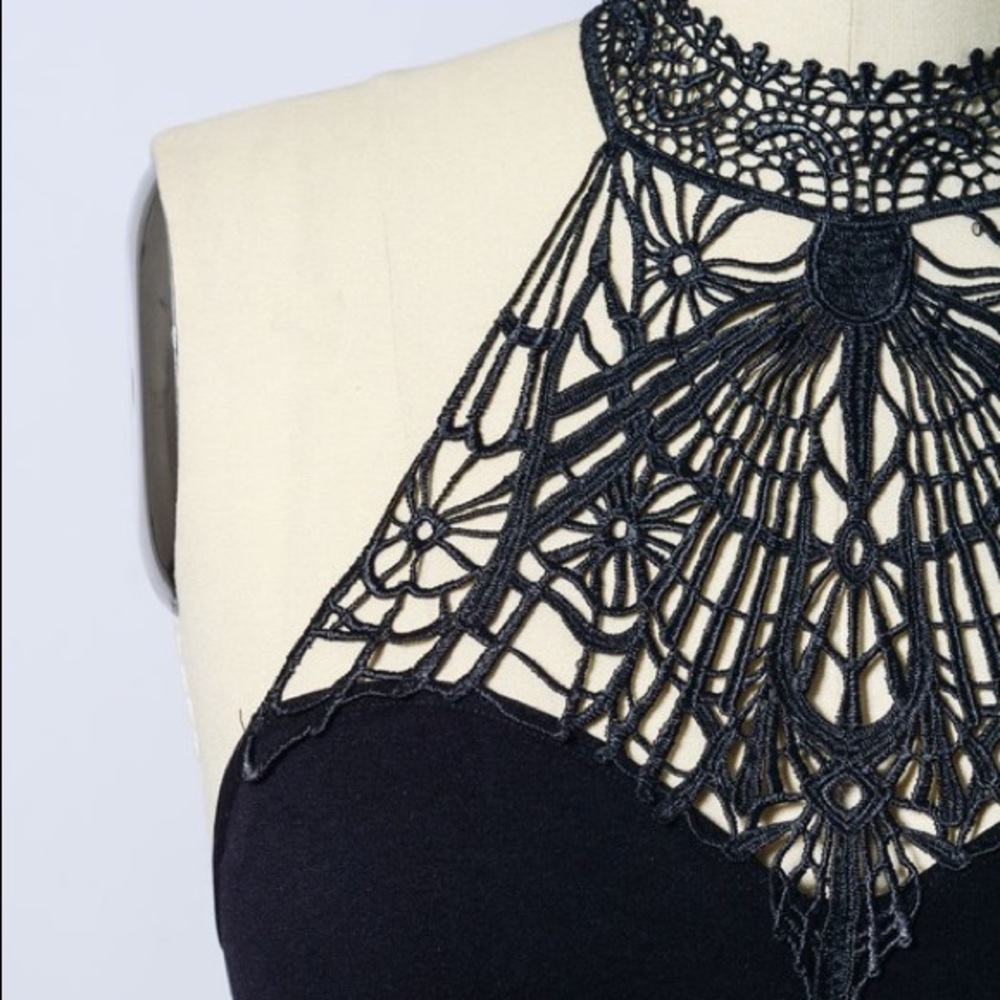  Baroque High Neck Black Crochet Bralette - Picture 4 of 6