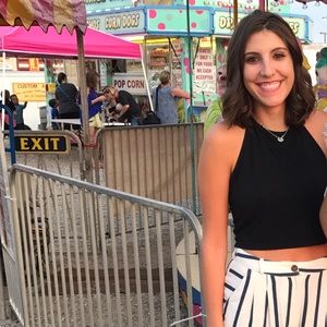 Meet your Posher, Stacy