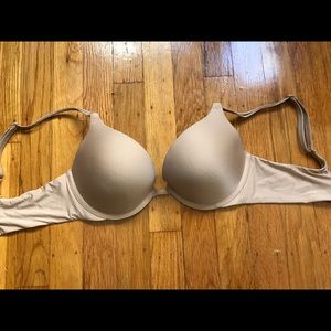 VS Beige bra