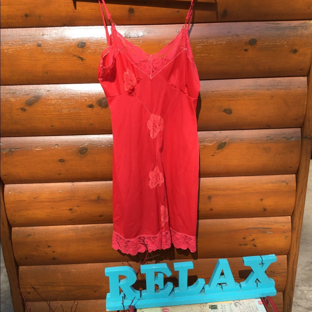 💋 VINTAGE SEXY RED SLIP w/ LACE INSET CUSTOM MADE Sz XS/SM