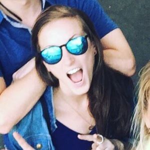 Meet your Posher, Lena